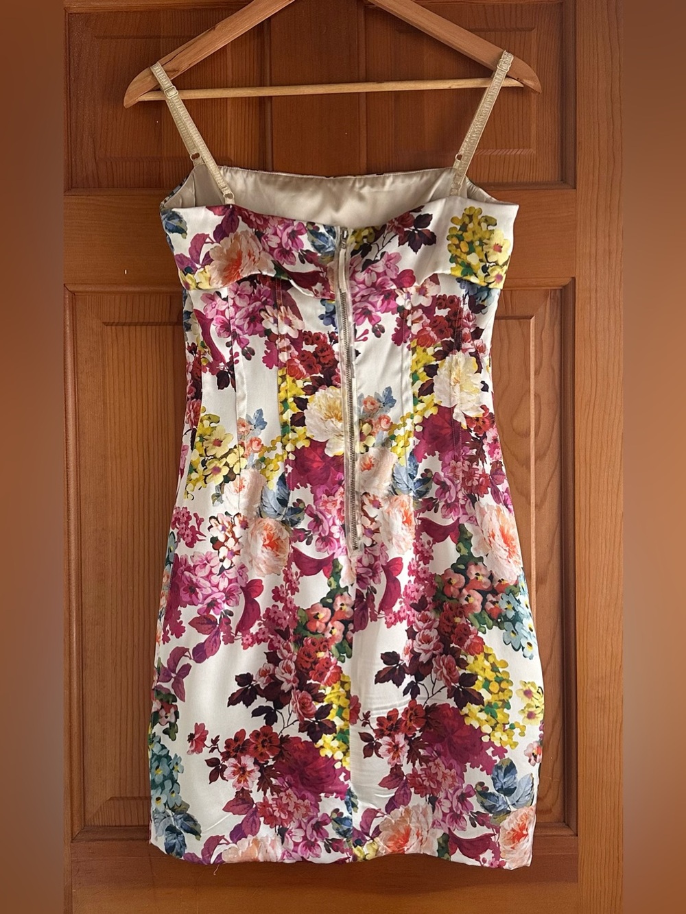 Dolce & Gabbana D&G Silk Bodycon Floral Dress Size 44 - Picture 4 of 14